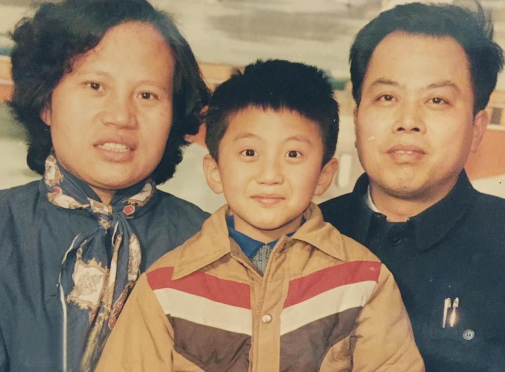 鄧超個人資料 ：實力派男演員，南昌人都喜歡他