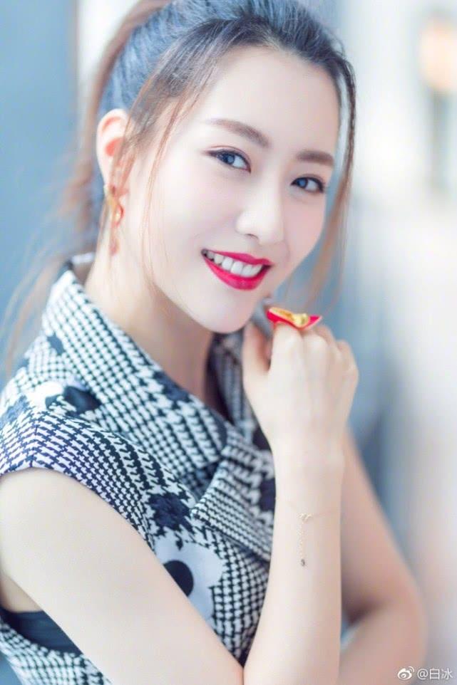 白冰的現任丈夫是誰 ，長得高大帥氣，演了7部戲沒紅，今32歲快被遺忘